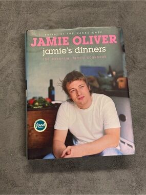 Jamie's Dinners Cookbook - White Cover